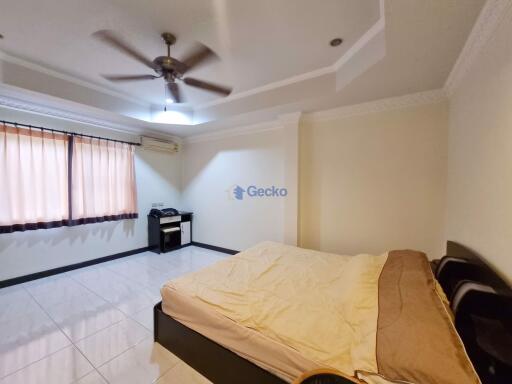 5 Bedrooms House East Pattaya H010017