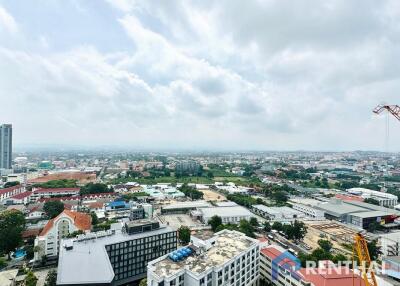 Luxury condo in the hart of Pattaya 5 minutes to the shopping mall