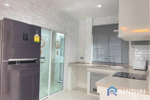 Luxury modern home ready to move in near Regents International School Pattaya