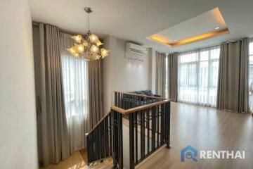 Luxury modern home ready to move in near Regents International School Pattaya