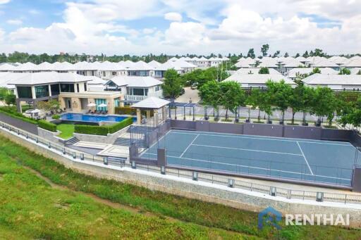 Luxury modern home ready to move in near Regents International School Pattaya