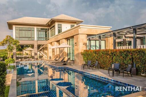 Luxury modern home ready to move in near Regents International School Pattaya