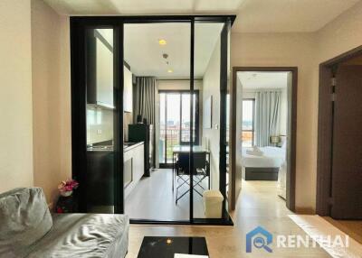 1-bed Fully Furnished Condo in The Base Central Pattaya