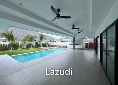 THE CLOUDS 2 : Modern 4 Bed Pool Villa