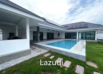 THE CLOUDS 2 : Modern 4 Bed Pool Villa