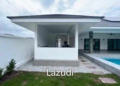 THE CLOUDS 2 : Modern 4 Bed Pool Villa