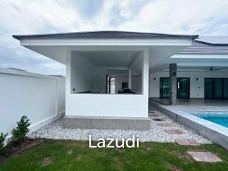 THE CLOUDS 2 : Modern 4 Bed Pool Villa