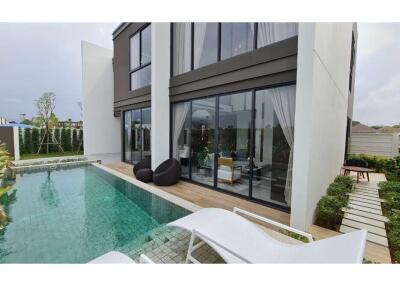 67 Sqm., 4 Beds, 5 Baths Townhouse listed for ฿ 9,900,000.