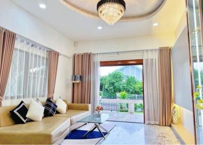 300 Sqm., 2 Beds, 2 Baths Townhouse listed for ฿ 4,999,999.