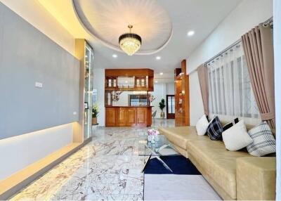 300 Sqm., 2 Beds, 2 Baths Townhouse listed for ฿ 4,999,999.