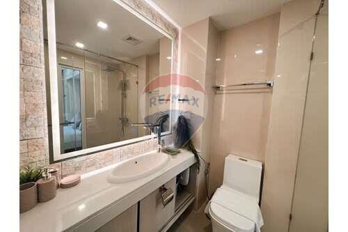 26 Sqm., 1 Bed, 1 Bath Townhouse listed for ฿ 2,184,000.