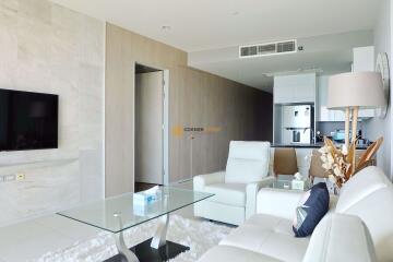 1 bedroom Condo in Movenpick White Sand Beach Na Jomtien