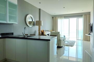 1 bedroom Condo in Movenpick White Sand Beach Na Jomtien