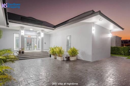 Contemporary Golf Villa in Hua Hin at Palm Hills Golf Resort