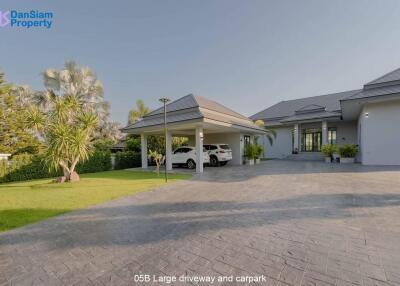 Contemporary Golf Villa in Hua Hin at Palm Hills Golf Resort