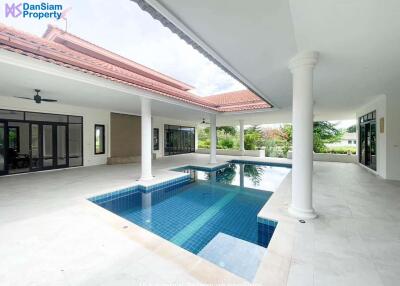 Luxury Pool Villa in Hua Hin at Palm Hills Golf Resort