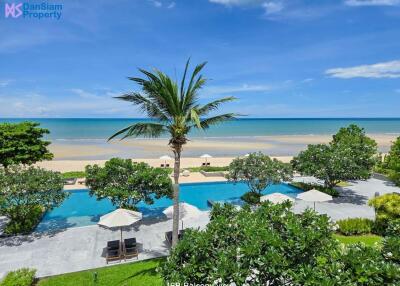 Luxury Beachfront Condo In Cha-Am at Baan Thew Talay Aquamarine