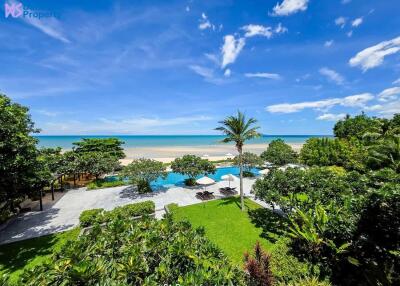 Luxury Beachfront Condo In Cha-Am at Baan Thew Talay Aquamarine