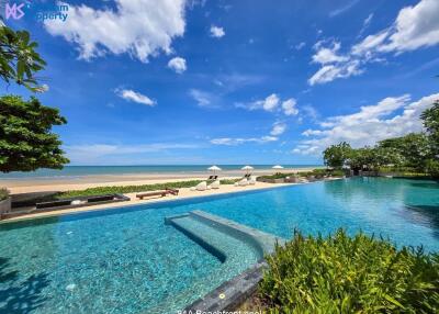 Luxury Beachfront Condo In Cha-Am at Baan Thew Talay Aquamarine