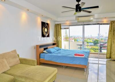 Condo for sale studio 38 m² in Pattaya Plaza Condotel, Pattaya