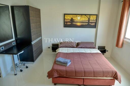 Condo for sale studio 36 m² in Park Lane Jomtien Resort, Pattaya