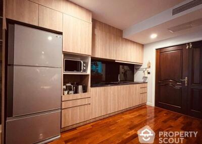 1-BR Townhouse near BTS Phrom Phong