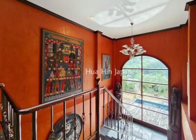 Solid 4 bedroom Pool Villa On 1 Rai Land near town for Sale in Hua Hin (Unfurnished)