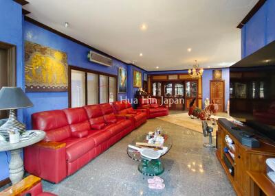 Solid 4 bedroom Pool Villa On 1 Rai Land near town for Sale in Hua Hin (Unfurnished)