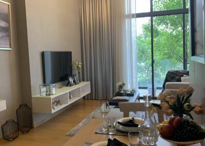 1-BR Duplex at Siamese Exclusive Sukhumvit 31 near MRT Sukhumvit