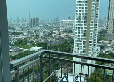 1-BR Condo at Supalai Lite Ratchada - Narathivas - Sathorn in Chong Nonsi