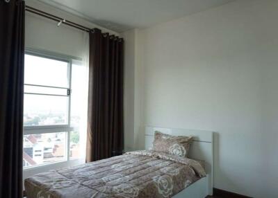 2 bed unit for rent or sale with a nice view in Muang Chiang Mai