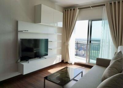 2 bed unit for rent or sale with a nice view in Muang Chiang Mai