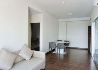 2 bed unit for rent or sale with a nice view in Muang Chiang Mai