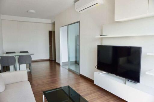 2 bed unit for rent or sale with a nice view in Muang Chiang Mai