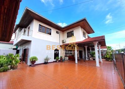 5 Bedrooms Villa / Single House in Eakmongkol 1 East Pattaya H012056