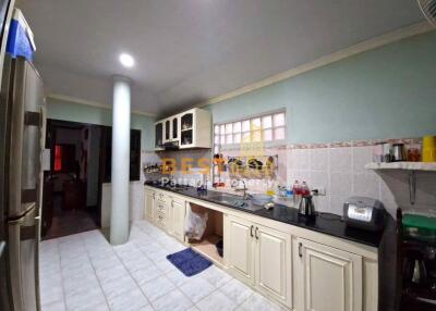 5 Bedrooms Villa / Single House in Eakmongkol 1 East Pattaya H012056