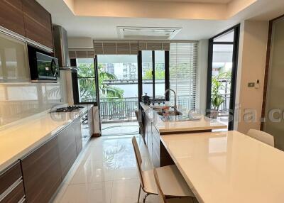 4 Bedrooms Apartment with large Terrace - Sathorn