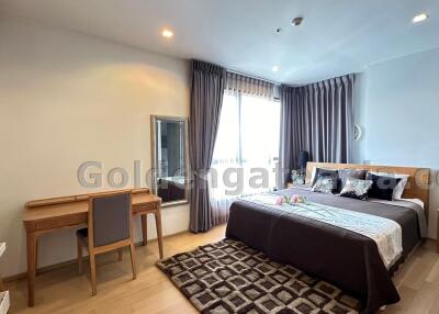 2-Bedrooms Modern Condo unit on high floor - Thong Lo (Sukhumvit 55)