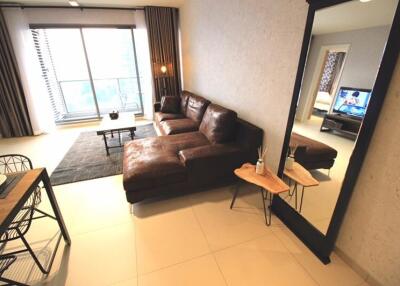 2 bedroom condo for rent at The Lofts Ekkamai