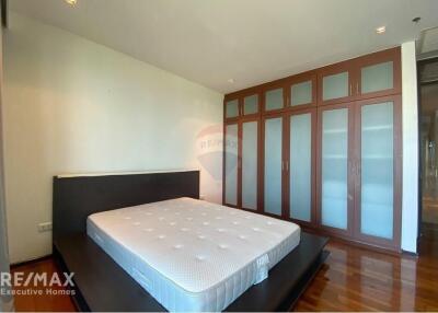 For Rent: Breathtaking City & Lake Views 3-Bed Condo at The Lakes Sukhumvit 16, 5 mins walk to BTS Asok