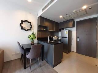 Modern kitchen with dining area