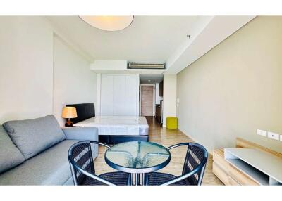 38 Sqm., 1 Bed, 1 Bath Condo listed for ฿ 6,300,000.