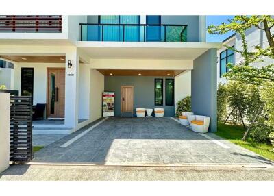 Pool Villa House  Modern style, Huai Yai