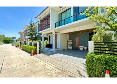 Pool Villa House  Modern style, Huai Yai