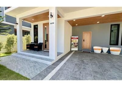 Pool Villa House  Modern style, Huai Yai