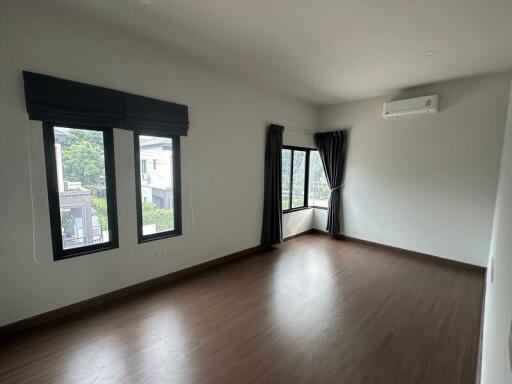 For Sale Bangkok Single House Grand Britania Wongwaen - Ramintra Kanchanaphisek Khlong Sam Wa