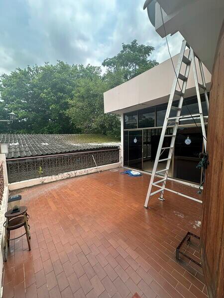 For Sale Bangkok Single House Sukhumvit BTS Punnawithi Phra Khanong