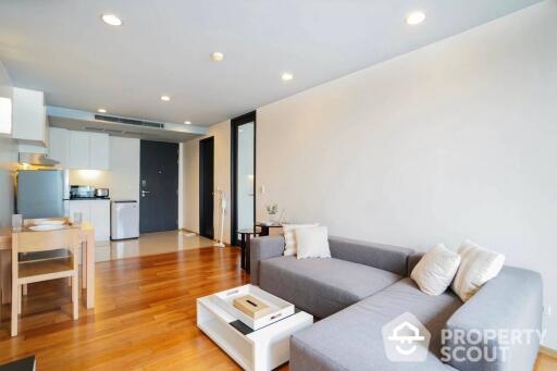 1-BR Condo at The Tempo Ruamrudee Condominium near BTS Phloen Chit