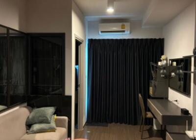 1-BR Condo at Ideo Phaholyothin Chatuchak near BTS Saphan Khwai