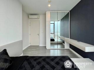 2-BR Condo at The Room Bts Wongwianyai near BTS Wongwian Yai